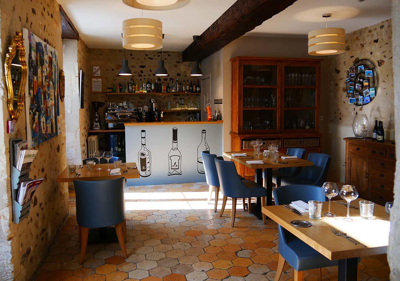 Logis - Auberge De L'Abbaye Thiron-Gardais エクステリア 写真
