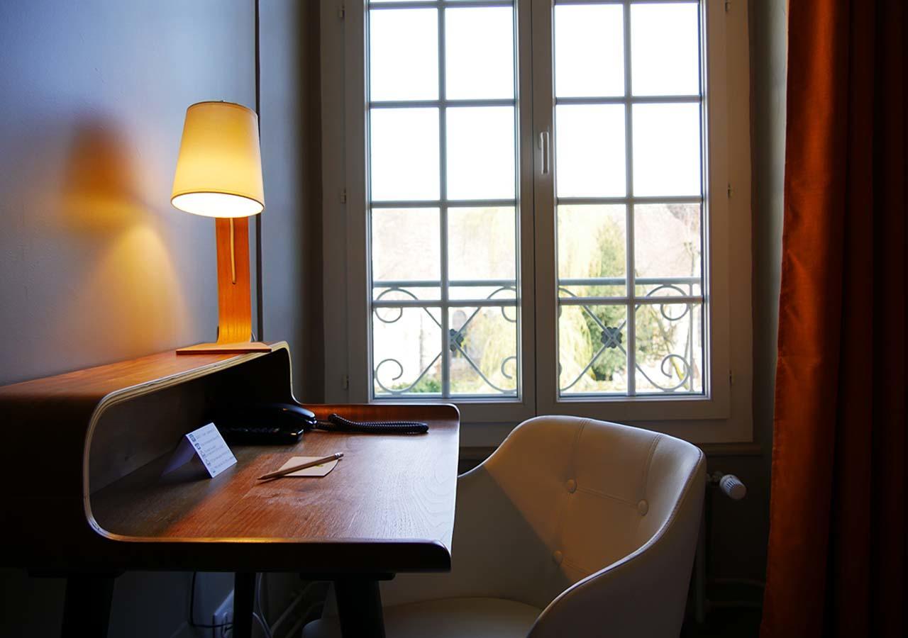 Logis - Auberge De L'Abbaye Thiron-Gardais エクステリア 写真