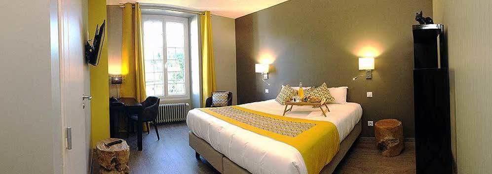 Logis - Auberge De L'Abbaye Thiron-Gardais エクステリア 写真